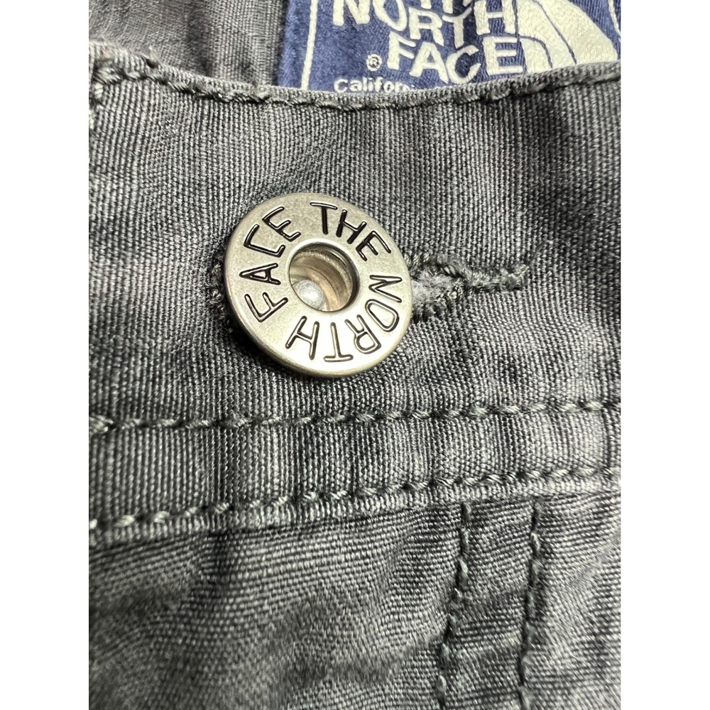The North Face Cargo Shorts Mens 34 Gray Plaid Hiking Outdoor Gorpcore A15 - Picture 10 of 16